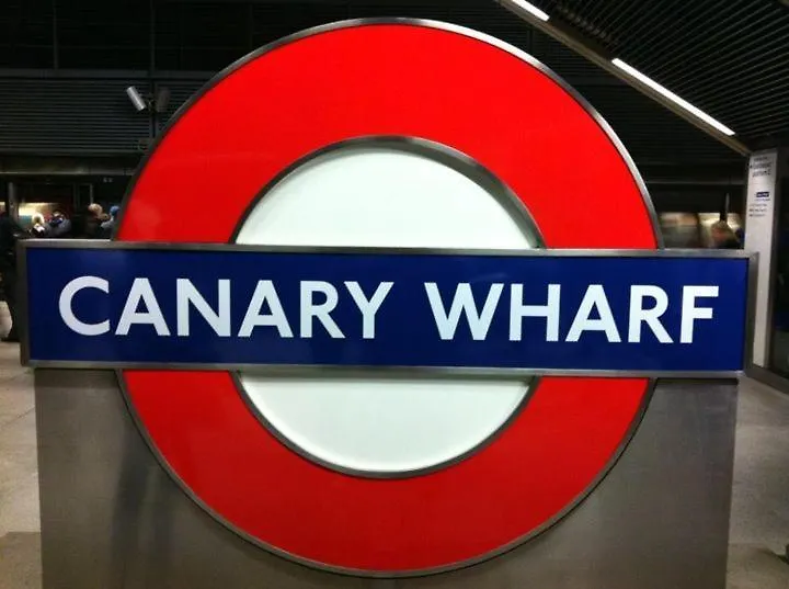 Modern 2 Bedroom Apartment London Canary Wharf O2 Arena Excel London - Great Transport Links
